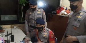 Pastikan Aman Kediaman Kapolda dan Wakapolda Banten, Pawas Brimob Kontrol Petugas Jaga