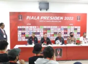 Satgas Yonif 126/KC Laksanakan Fogging  Keliling Kampung