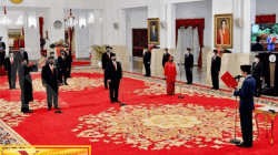 Presiden Joko Widodo melantik 2 Menteri dan 3 wakil menteri Kabinet Indonesia Maju pada Rabu (15/6/2022).