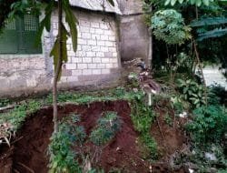 Longsor, Warga Puspa Raya Bogor Resah, Minta Pihak Terkait Peduli