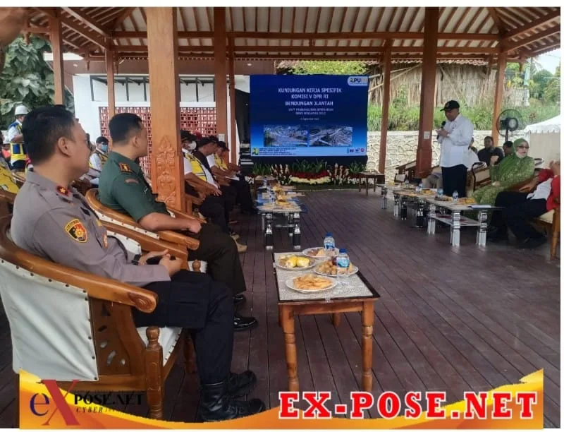 Peninjauan Proyek Bendungan Jlantah