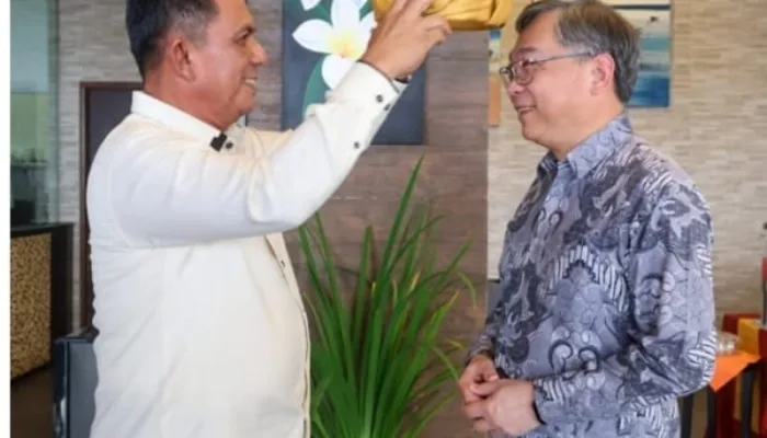Paparkan Potensi Kerja Sama Dengan Menteri Perdagangan dan Industri Singapura