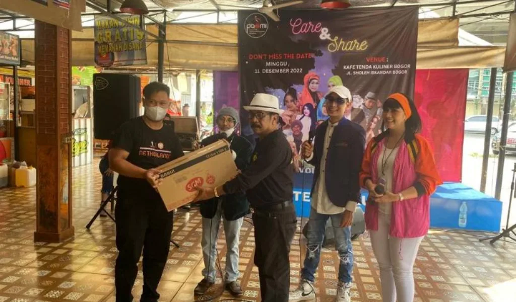 Kumpulkan Donasi Gempa Cianjur, Padmi Jabar Ngamen