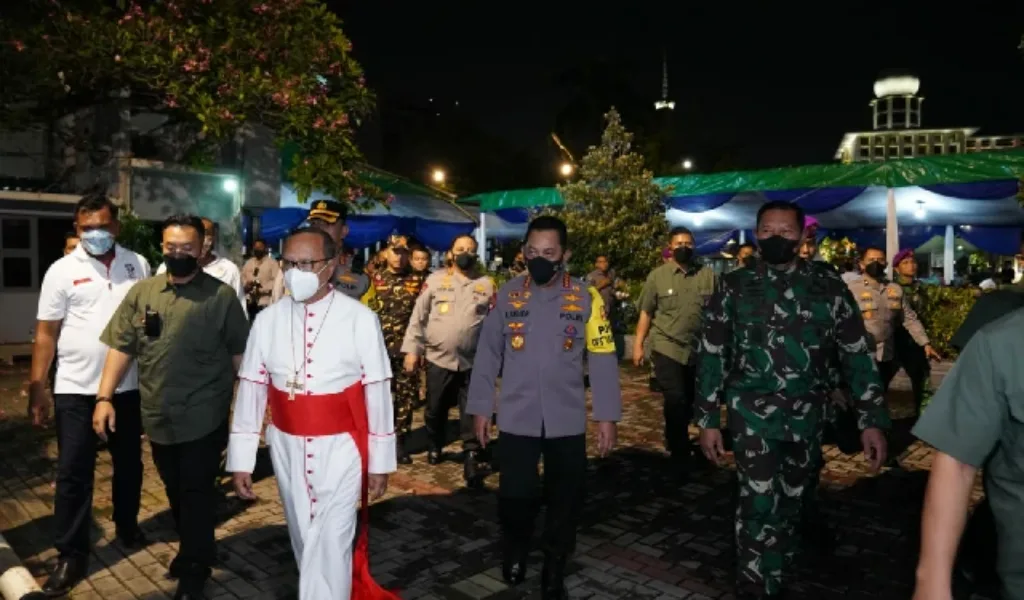 Panglima TNI Tinjau Pengamanan dan Misa Natal 2022