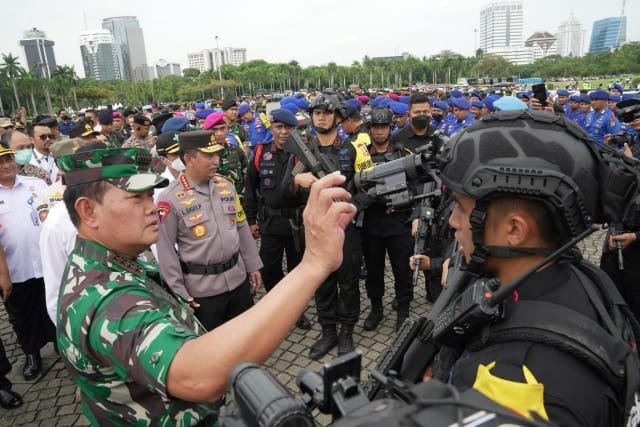 Prajurit TNI-Polri Harus Tegas dan Humanis Kepada Masyarakat