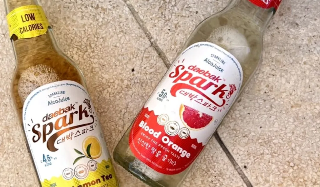 Jobubu Jarum Minahasa Luncurkan Daebak Spark Ice Lemon Tea dan Blood Orange