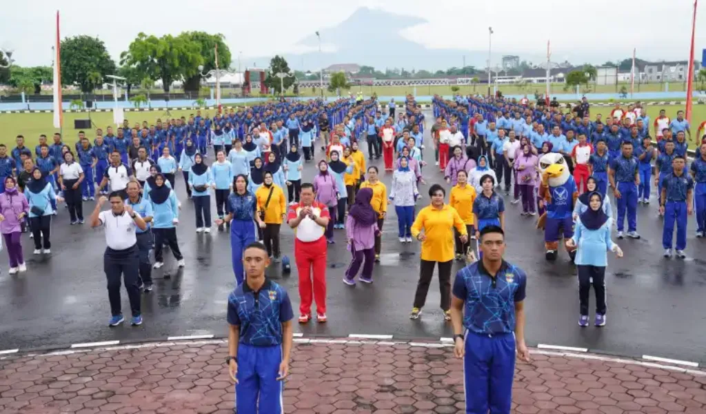 Taruna Akademi Angkatan Udara Senam SKJ