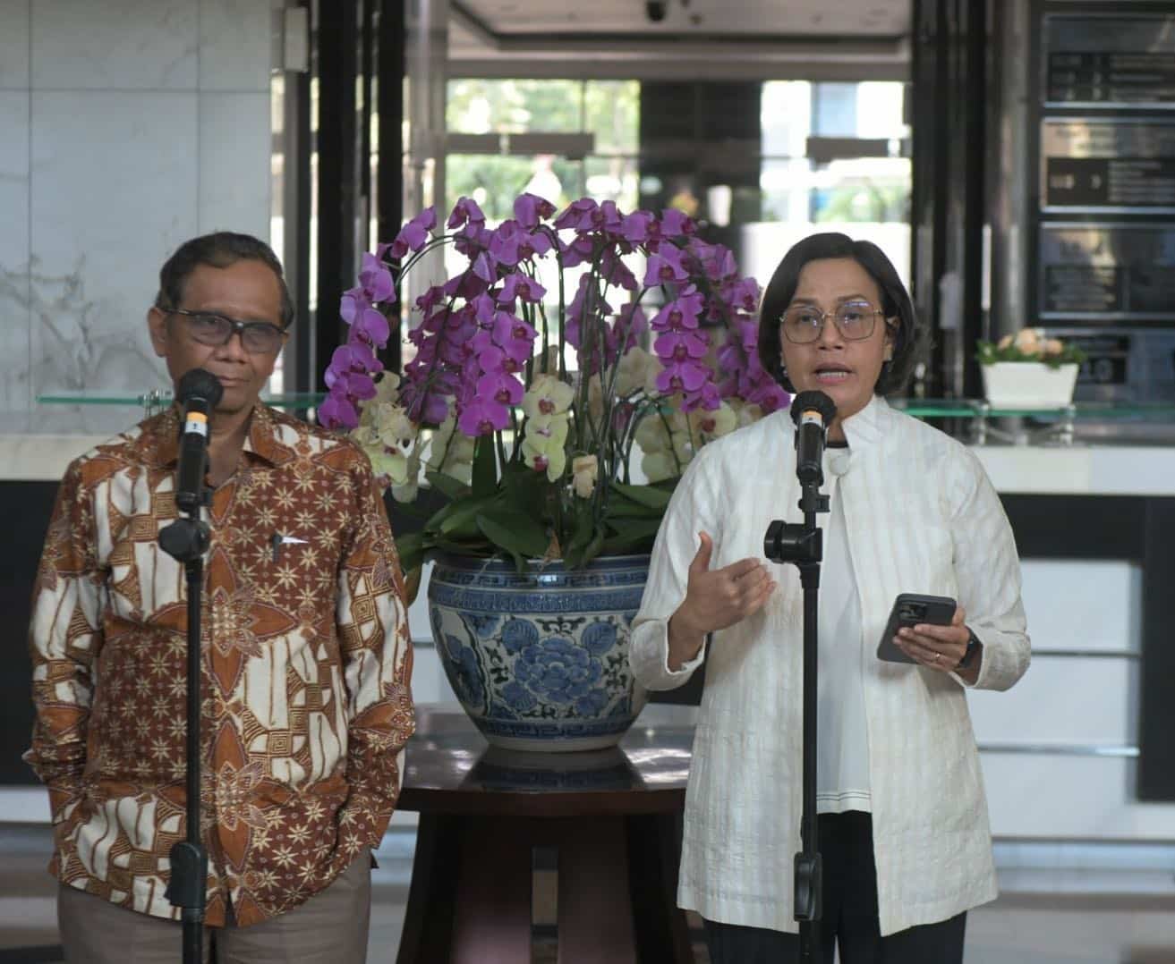 Menkopolhukam dan Menkeu Komitmen Berantas Pencucian Uang