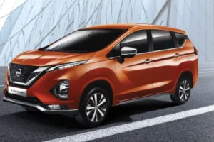 Aliansi Nissan-Mitsubishi Luncurkan Livina Versi Mungil