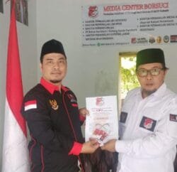 Ketua DPD LSM KPK Nusantara Jabar Beri Mandat Ketua DPC Kota Sukabumi ke Abah Gunung Sunda