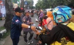 Kembali Berbagi Takjil, Warga Ucapkan Terimakasih kepada GBNN DKI Jakarta