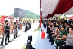 Panglima TNI Mendampingi Presiden RI?Pembukaan Industri Kreatif di Tanah Papua