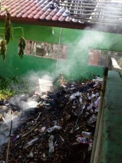 Dua Ruang Kelas SDN Jagabaya 04 Hangus Terbakar