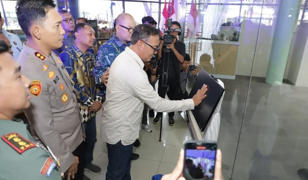 Plt. Bupati Bogor Resmikan Command Center Perumda Air Minum Tirta Kahuripan