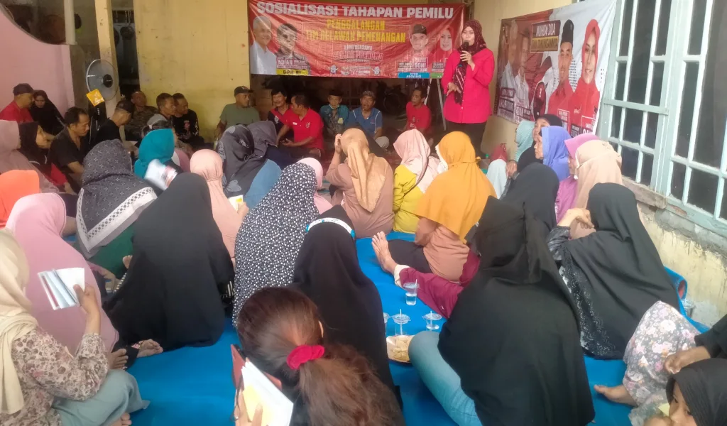 Ratusan Masyarakat Sukaraja Antusias Hadiri Sosialisasi Pemilu 2024, Sasha: Inisiatif Adian Napitupulu?