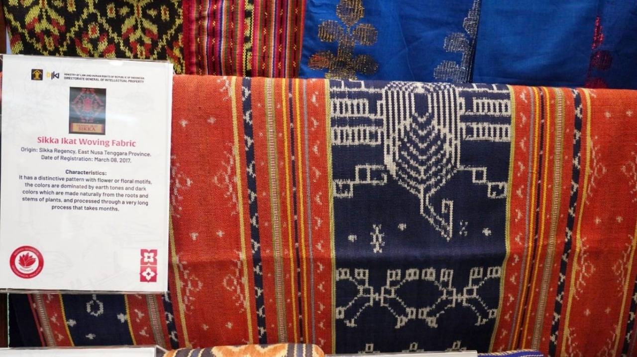 Tenun Ikat Sikka NTT
