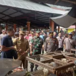 Dandim Timika Bersama Forkopimda Pantau Stabilisasi Harga Sembako