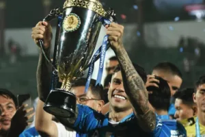 Ciro Alves Hengkang , Siapa Pengganti Pilihan Persib ?