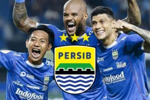 Persib Bandung vs Malut United : Totalitas