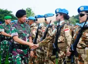Lanjutkan Misi Perdamaian, Panglima TNI Berangkatkan Satgas Konga UNIFIL