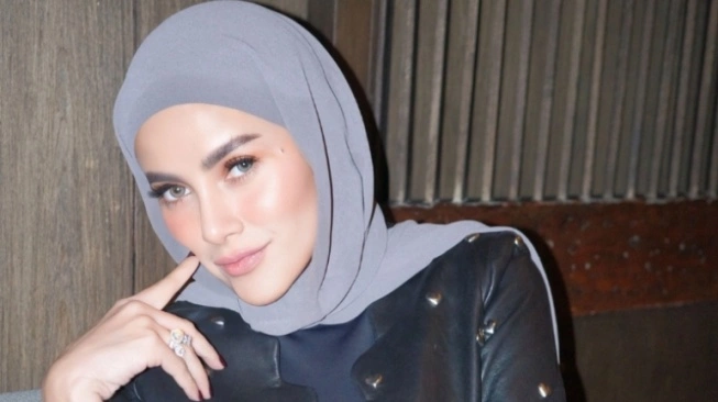 Olla Ramlan Jadi Sorotan