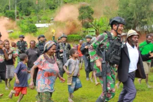 TNI Sikat 18  OPM dalam Operasi Terukur