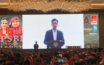 Gibran Berkelakar Pemecatan Effendi, PDIP: Sudah Masa Lalu