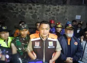 Bupati Rudy Susmanto Datangi Lokasi Bencana di Puncak Bogor