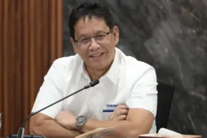 Menkeu Purbaya Terapkan Tarif Cukai Khusus untuk Produsen Rokok Ilegal